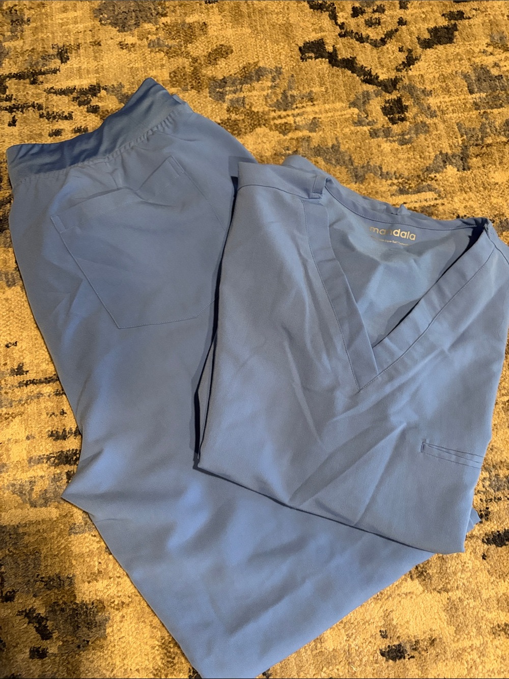 Women's Scrub Set - Sky Blue V-Neck Top & Pants